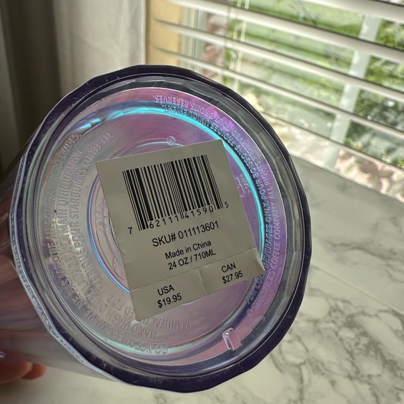 Starbucks 2020 Tumbler Iridiscent Unicorn Diamond Holographic Rainbow 24oz - Picture 6 of 6
